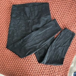 Zyia Active Camo Legging